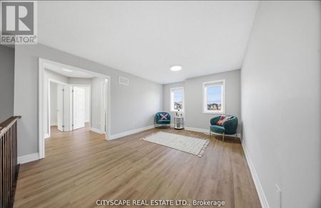 For Lease - 28 Celano Drive, Hamilton, Ontario - Photo 5