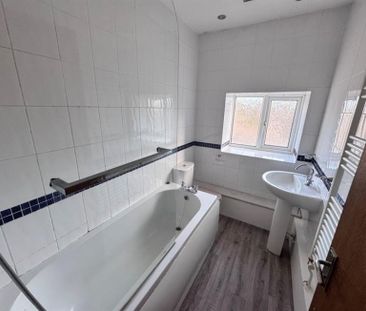 3 Bedroom Apartment To Let - Photo 6