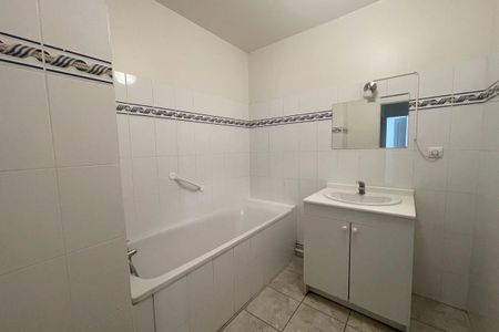 Location appartement de type 3 - Photo 2