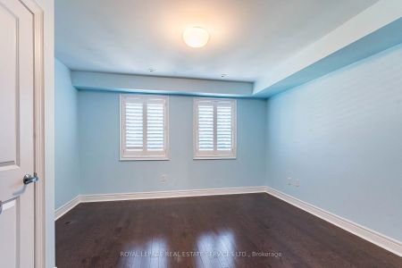 Condo Townhouse For Lease | W9245254 - Photo 3