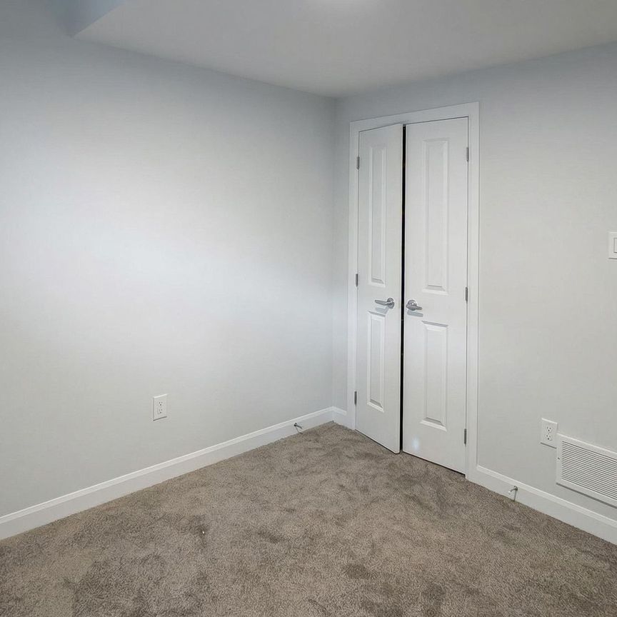 For Lease - 401 Glenroy Gilbert Drive Unit# 20, Barrhaven, Ontario - Photo 1