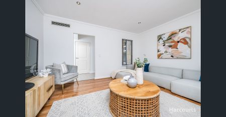 Fresh, Light-Filled Coastal Living - Photo 5