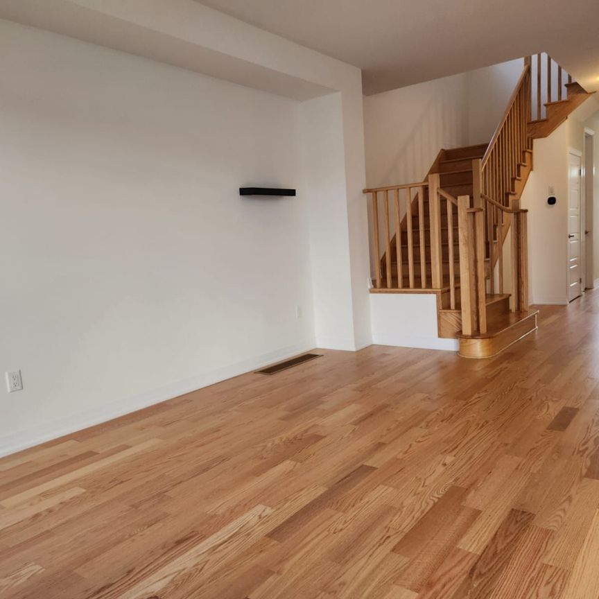 For Lease - 65 Velvet Way, Thorold, Ontario - Photo 1