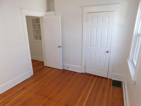 FOR RENT – 3207 Agricola Street, APT #2 (Upper Unit), Halifax, Nova Scotia - Photo 5