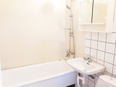 Bolmstadsvägen 12 - Photo 3