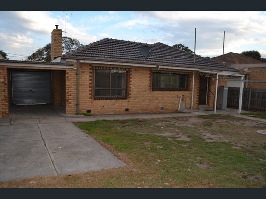 182 Anderson Road, Fawkner VIC 3060 - Photo 1