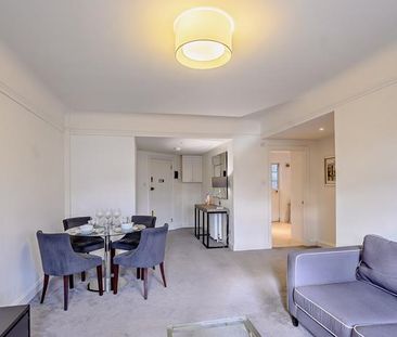 2 bedroom property to rent - Photo 3