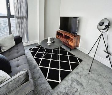 2 bedroom flat to rent - Photo 1