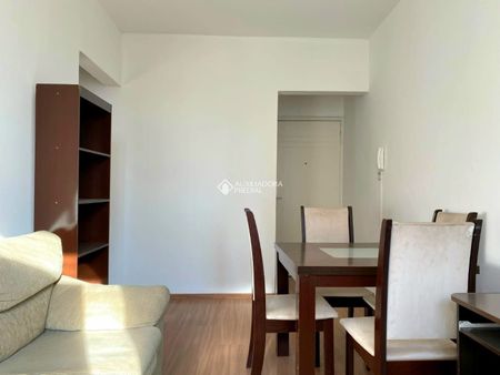 Apartamento com 2 quartos e 67m² para alugar em Centro Histórico, Porto Alegre. - Foto 2
