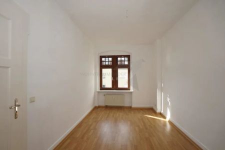 Romantische 3-Raum-Altbauwohnung mit Einbauküche - Foto 5