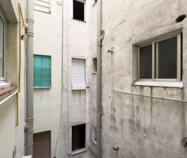 Room for rent in 3-bedroom apartment in Barcelona - Foto 1