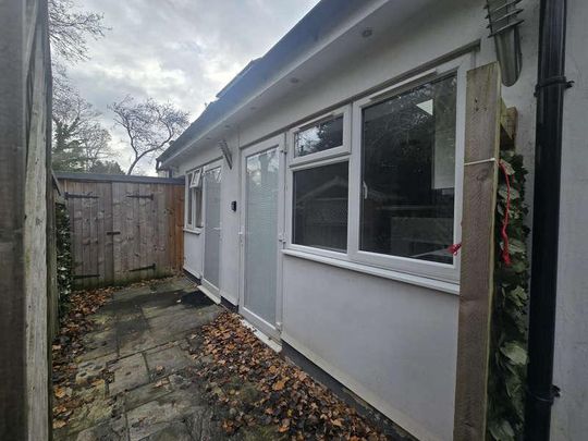 Brookside Road, NW11 - Photo 1