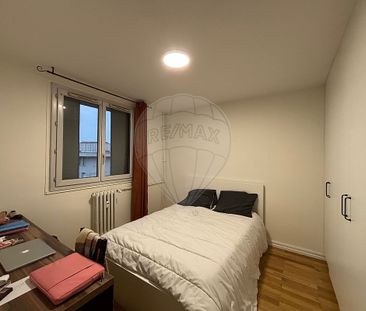 Location Appartement 1 pièce 64m² LYON 8ème - Photo 3