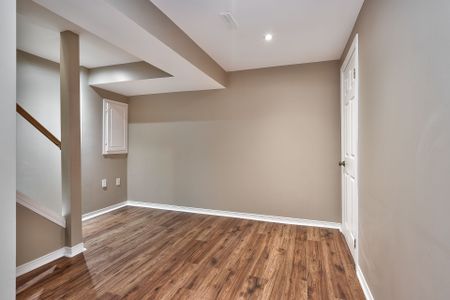 For Lease - 1337 Goldhawk Trail, Oakville, Ontario - Photo 5
