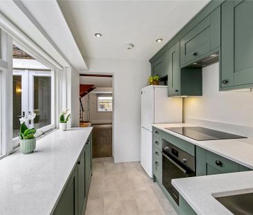 2 bedroom terraced house to rent - Photo 5