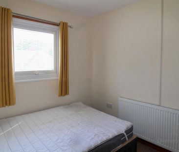 2 bedroom bungalow to rent - Photo 3