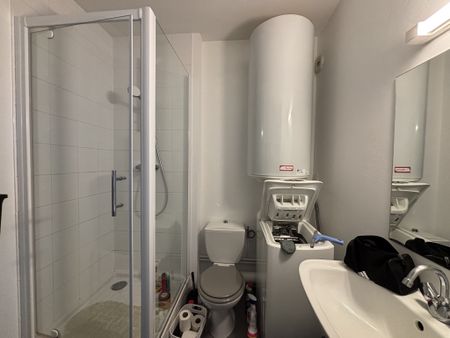 Location Appartement 1 pièce 27m² POITIERS 86000 - Photo 4