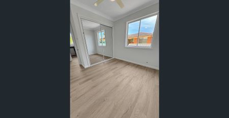 Brand New 2-Bedroom Cabin with Leafy Outlook & Private Access - Photo 5