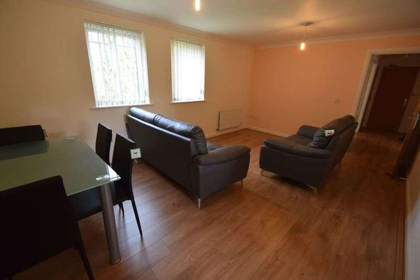 Chorlton Road, Hulme, Manchester, Manchester, M15 - Photo 1