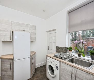 2 bedroom terraced house to rent - Photo 3