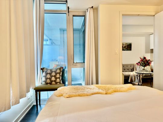 For Lease - 27 Bathurst Street Unit# 617, Toronto, Ontario - Photo 1