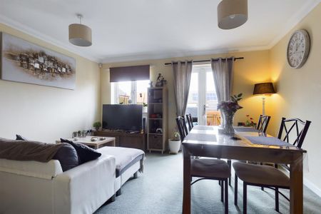 2 bedroom terraced house to rent - Photo 3