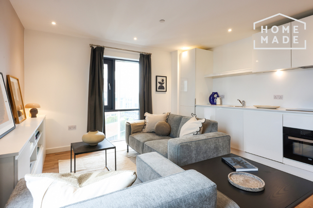 2 bedroom flat to rent - Photo 1