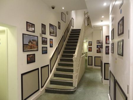 Flat 15 Finchley Road, Hampstead NW3 7AJ - Photo 3