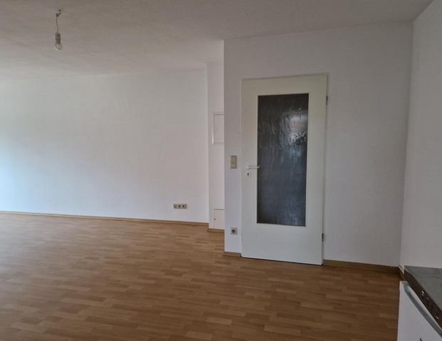 Attraktives Apartment mit Miniküche am idyllischen, südlichen Stadtrand von Gera zu vermieten! - Photo 1