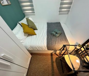 Calle de Rodas, Madrid, Community of Madrid 28005 - Photo 5