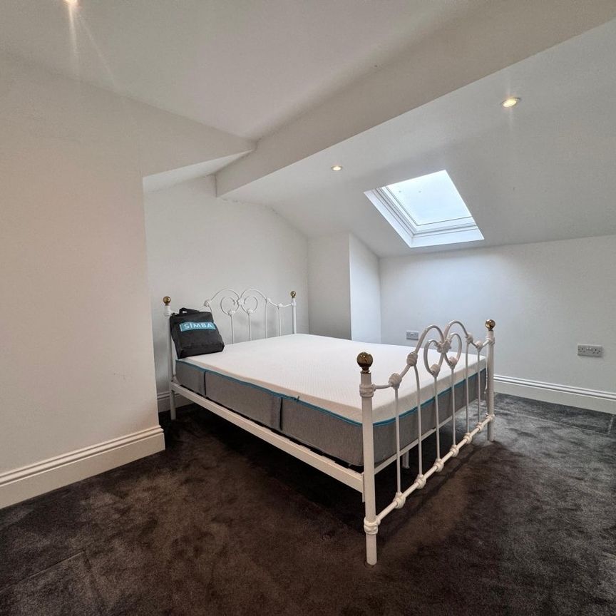 2 bedroom flat to rent - Photo 1