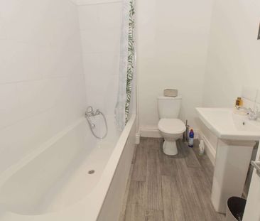 Jefferson Street Room 4 - Photo 4