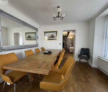 5 bedroom detached house to rent - Photo 3
