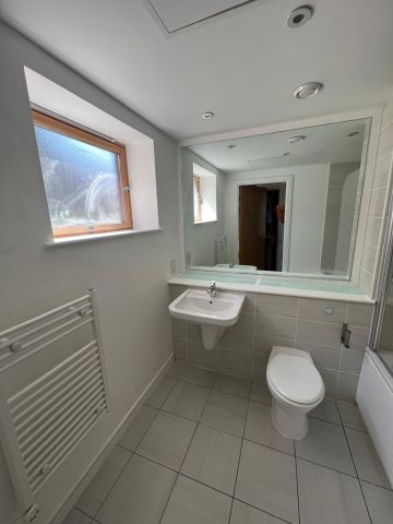 1 Bed Flat, Eclipse, BS1 - Photo 5