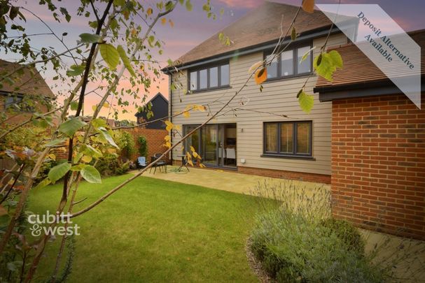 4 bedroom detached house to rent - Photo 1