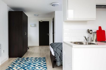 Studio to rent - Photo 5