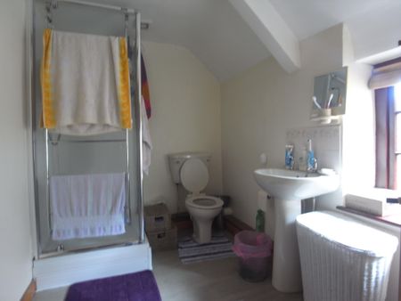 1 bedroom semi-detached house to rent - Photo 2