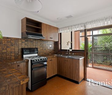 FOR LEASE BY PENNISI - Photo 6