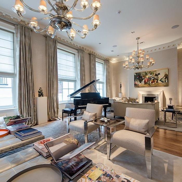 4 bedroom flat to rent - Photo 1