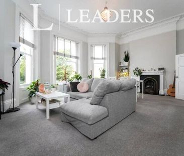 3 bedroom house to rent Hales Road, GL52 - Photo 1