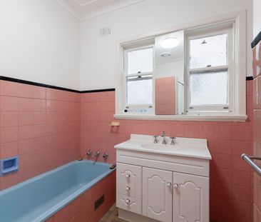 61 Old Berowra Road, Hornsby NSW 2077 - House For Rent | Domain - Photo 5