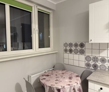 Stare Miasto ustawna kawalerka 44 m2 ,piwnica ! - Zdjęcie 6