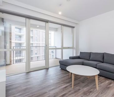 2 bedroom apartment - Photo 2