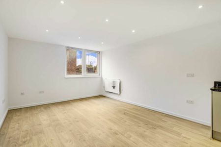 Orchard Road, TW9, London - Photo 5