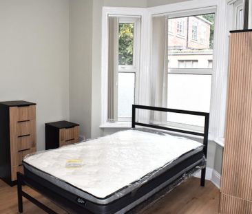 5 bedroom terraced house to rent - Photo 3