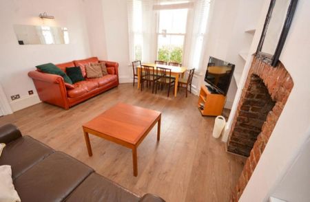 6 bedroom terraced house to rent - Photo 3