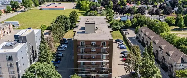 444 Connaught St | 444 Connaught St, Kitchener - Photo 1