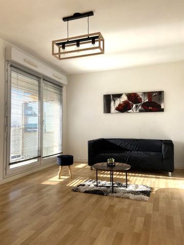Location Appartement 2 pièces 43m² - Photo 3