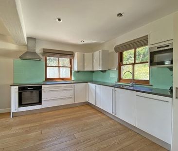 Carharrack, Redruth, TR16 - Photo 1