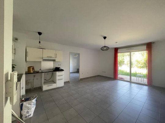 Location Appartement 2 pièces 47m² GARDANNE 13120 - Photo 1
